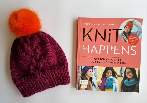 KNiT HAPPENS